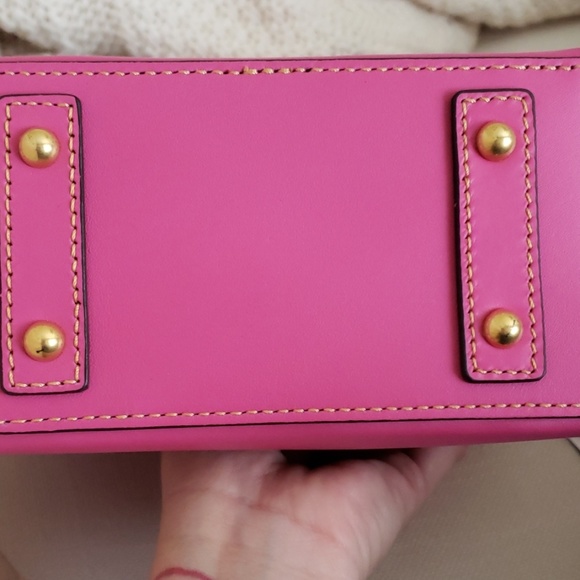 🔥Brand new Dooney and Bourke purse💖 - Picture 8 of 8